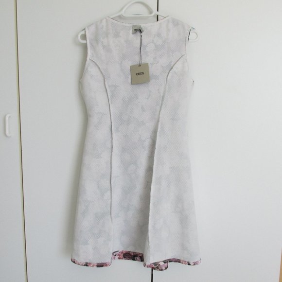 Asos Roses Floral Fit and Flare Skater Tennis Dress Size 10 - Picture 9 of 9